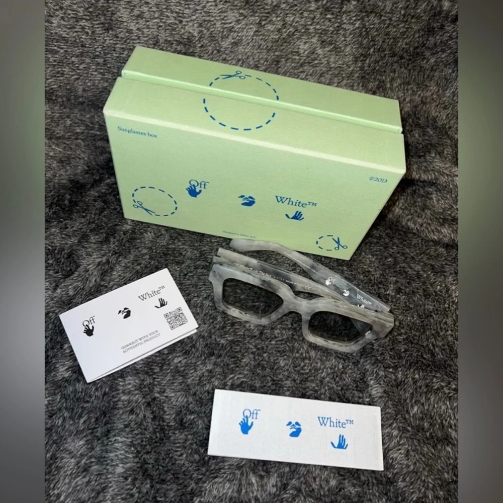 Off-White Clear/Gray Marbleized Sunglasses Frames